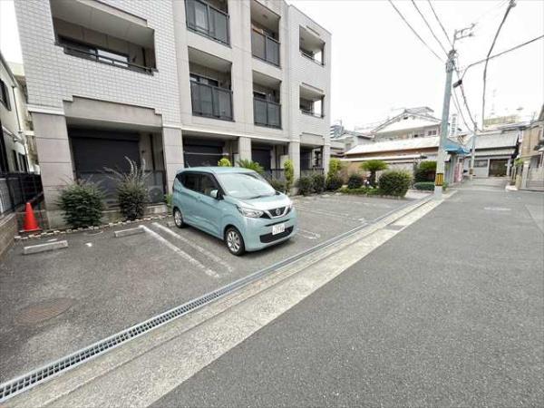 サニー・ヴィラ(駐車場)