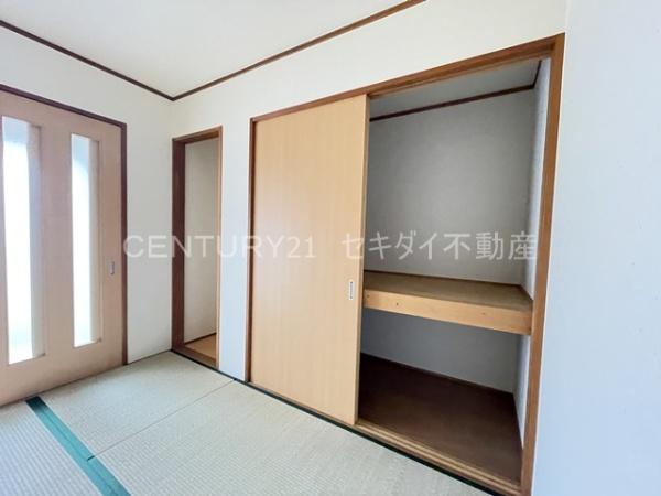 西山本町2丁目平屋(収納)