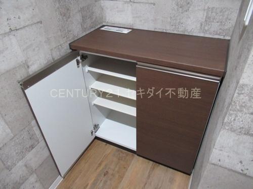 フウキパレス東山本新町(玄関)