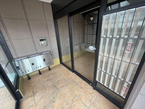 サウス高安(エントランス)