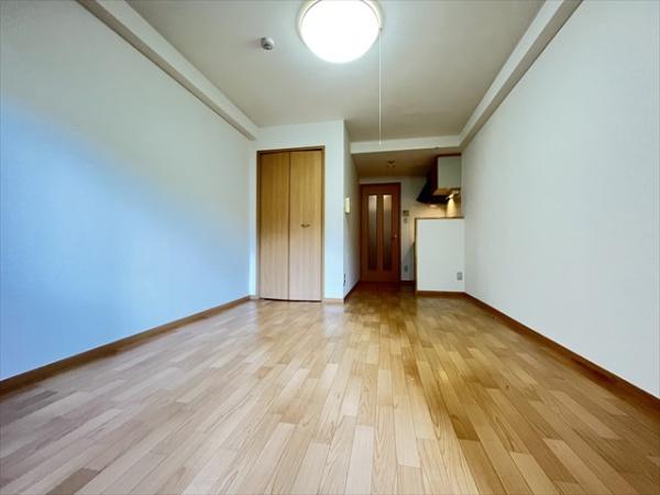 サウス高安(洋室)