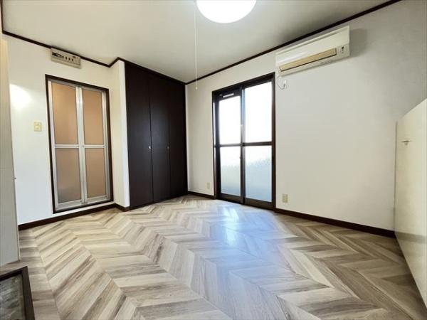 Rinon東山本(リビング)