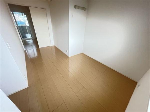 フルリール(洋室)