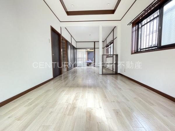 刑部3丁目戸建て