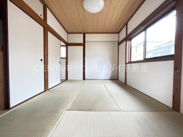 刑部3丁目戸建て