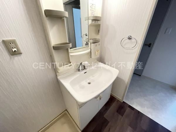 新栄プロパティー恩智Ⅲ