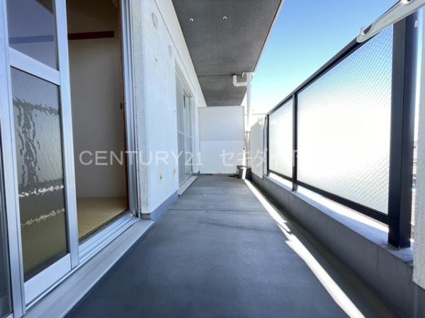 シャトーレーヌ