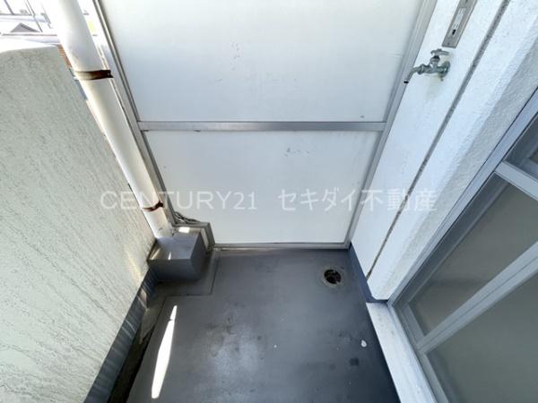 シャトーレーヌ