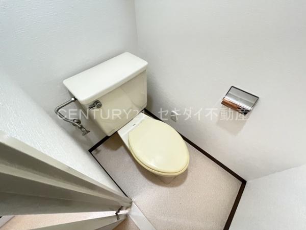 シャトーレーヌ