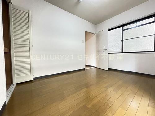 八尾市本町５丁目のマンション