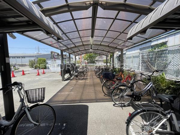 松岡マンション2