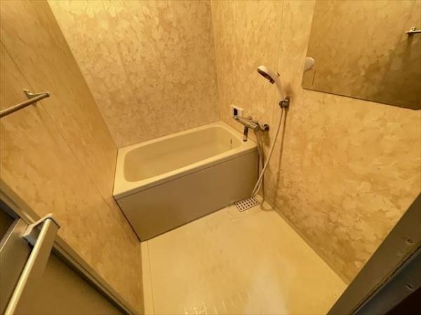 松岡マンション2