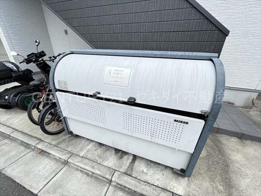 ル・スーリール