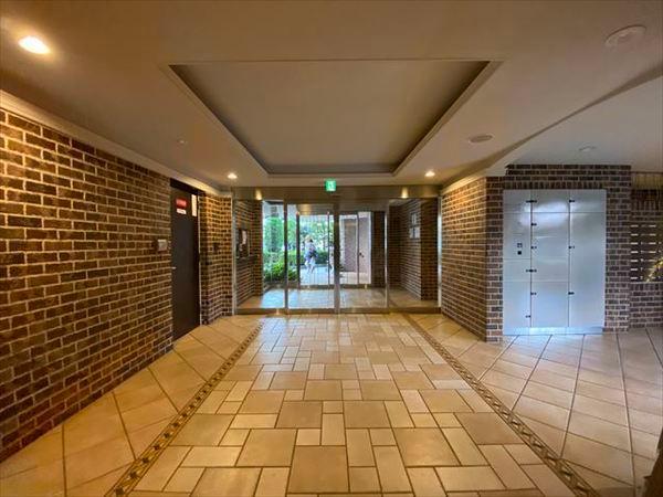 エスリード八尾北本町