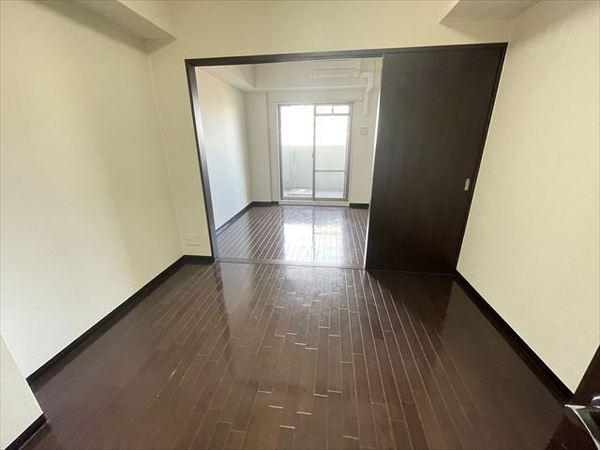 エスリード八尾北本町