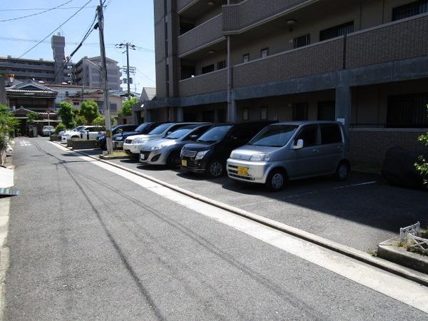 アビタシオン岸田