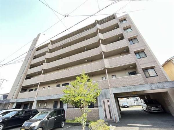 アビタシオン岸田