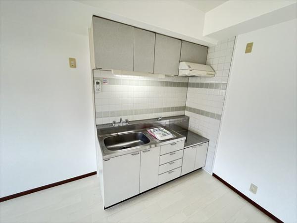 アビタシオン岸田