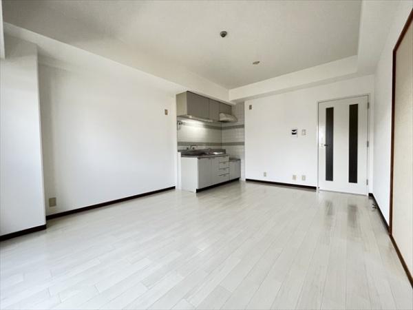 アビタシオン岸田