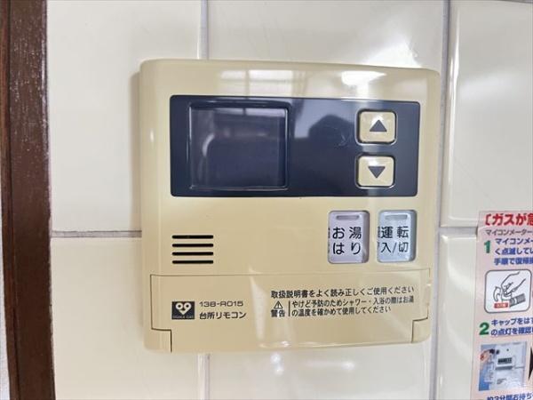 八尾市高砂町５丁目戸建て（ガレージ付き）