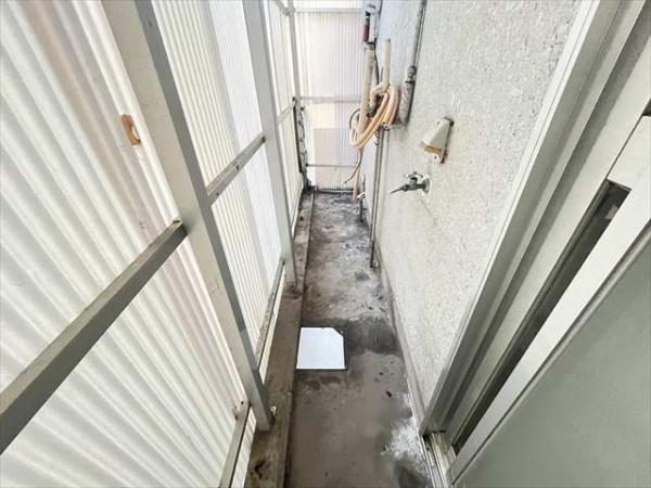 八尾市高砂町５丁目戸建て（ガレージ付き）