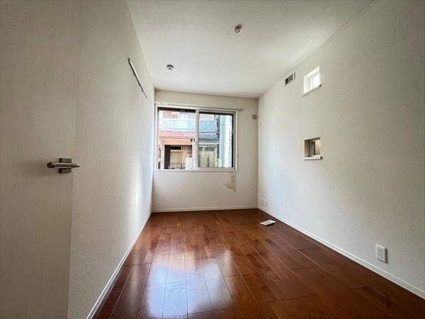 Ｎ-ＶＩＬＬＡＧＥゆなみ２