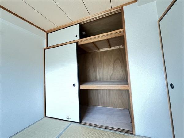 プレアール恩智