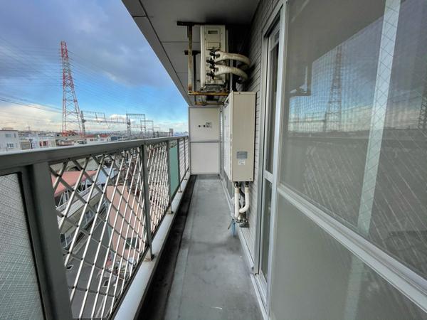 プレアール恩智