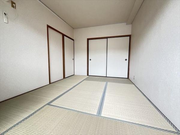 プレアール恩智