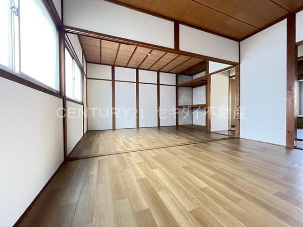 山城町４丁目戸建て