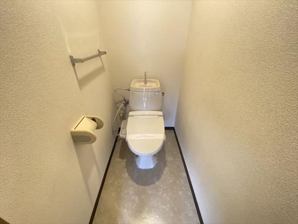 カーサフィオーレ壱番館