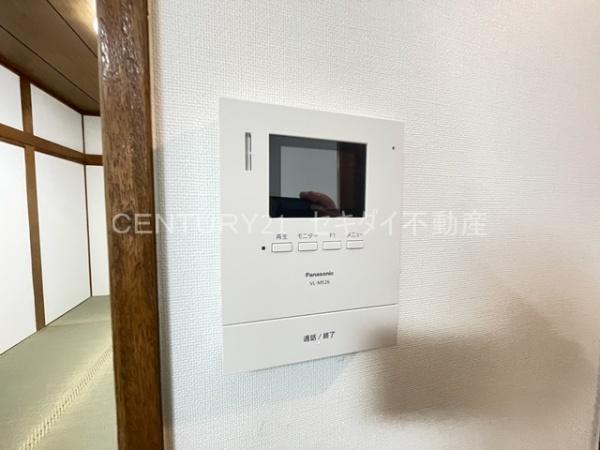 佐堂町1丁目ガレージ付き戸建て