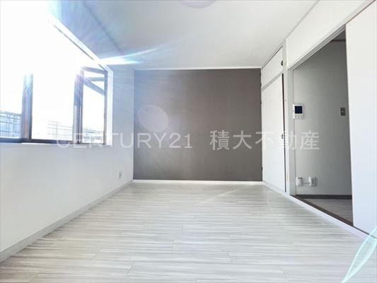 スクエアメゾン志紀