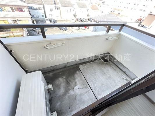 スクエアメゾン志紀