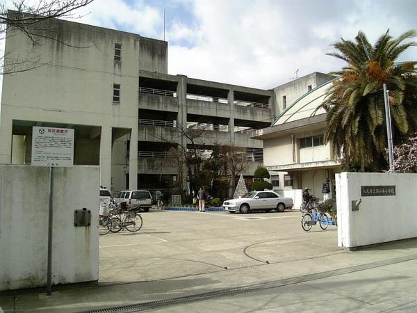 アミティエ(八尾市立西山本小学校)