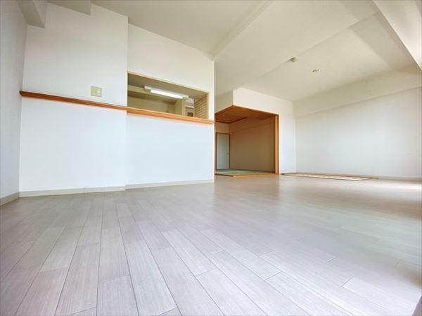 イングランドアヴェニュー1番館