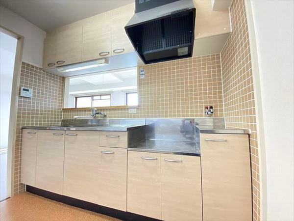 イングランドアヴェニュー1番館