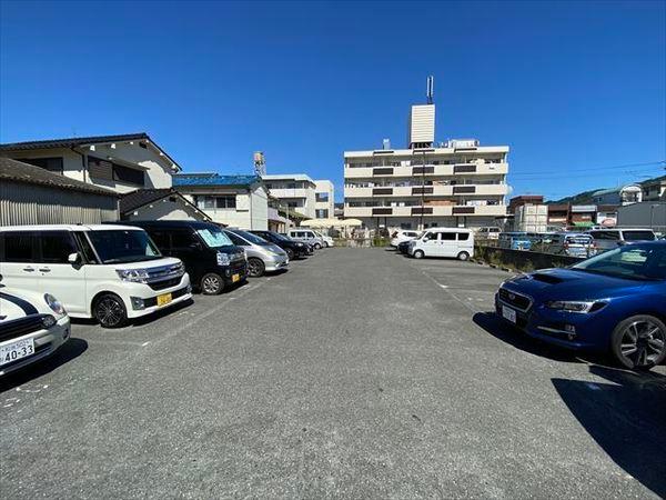 イングランドアヴェニュー1番館