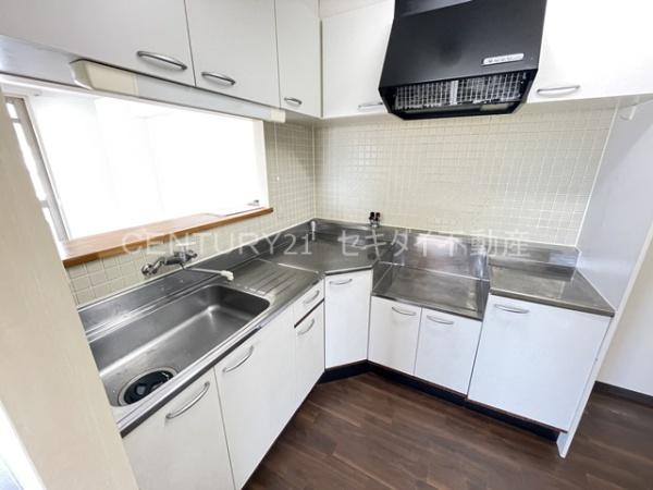 イングランドアヴェニュー1番館