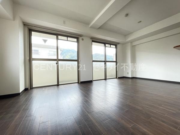 イングランドアヴェニュー1番館