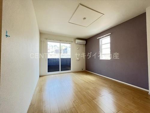 トレス　グルージャ