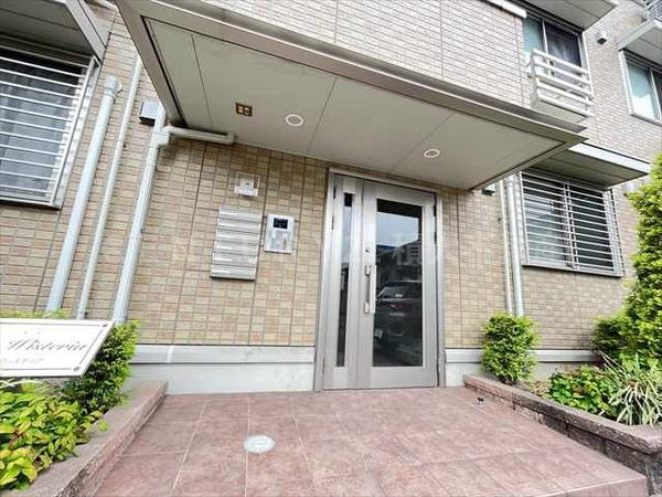 ヴィラウィステリア