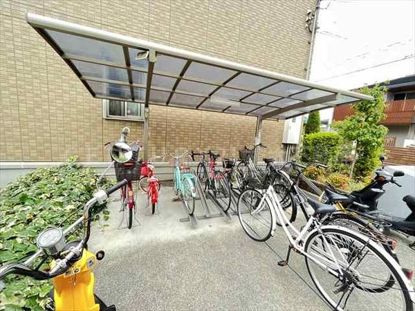 ヴィラウィステリア