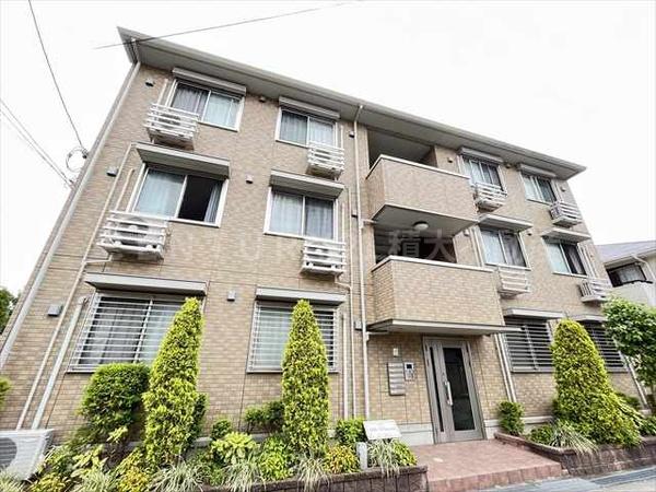 ヴィラウィステリア