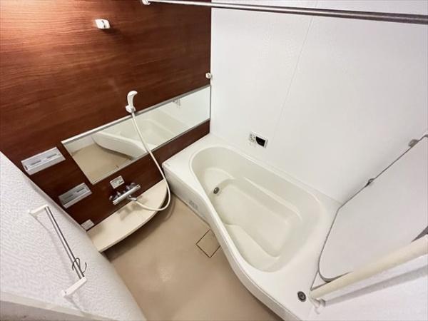 ヴィラウィステリア