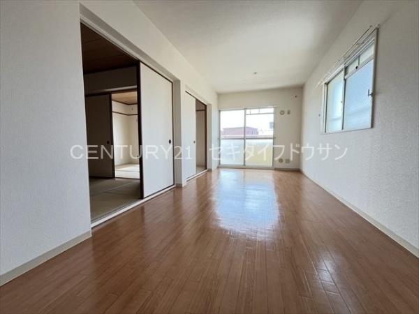 プレアール南亀井2