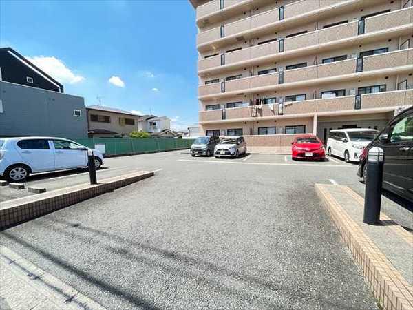 グランドゥール緑ヶ丘