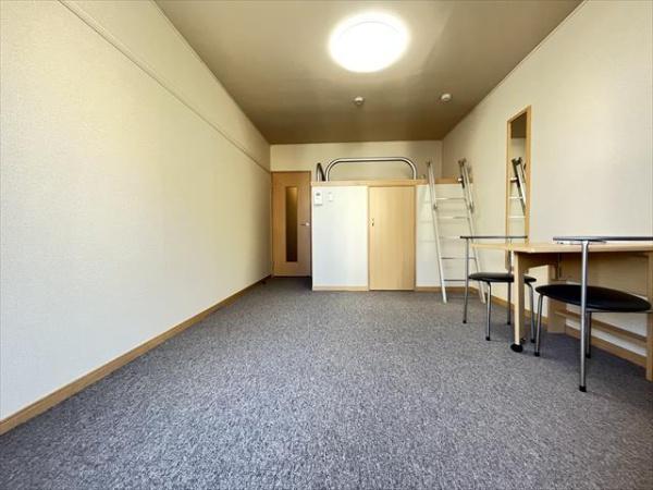 レオパレス太子堂