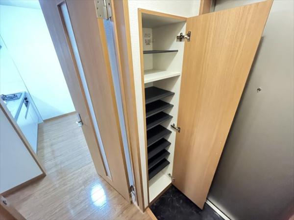 アムールラック