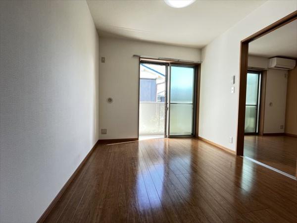 アムールラック